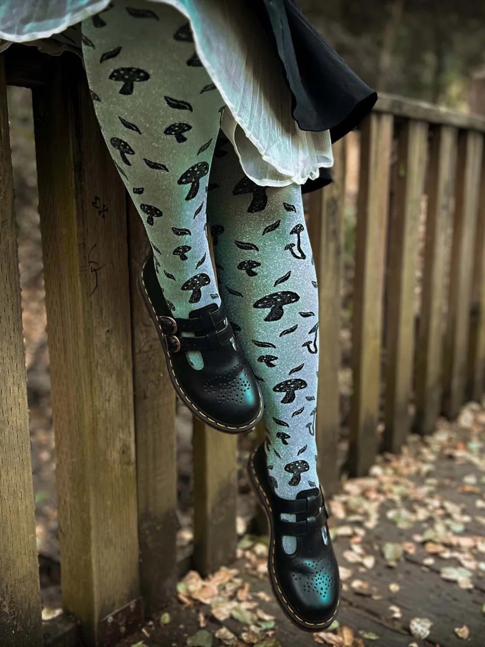 SNAG Death Cap Sage Tights - Picture 3 of 9
